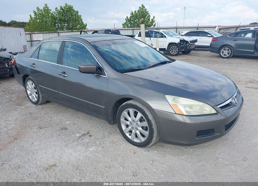 2006 HONDA ACCORD SDN EX-L V6 VIN: 1HGCM66526A055738