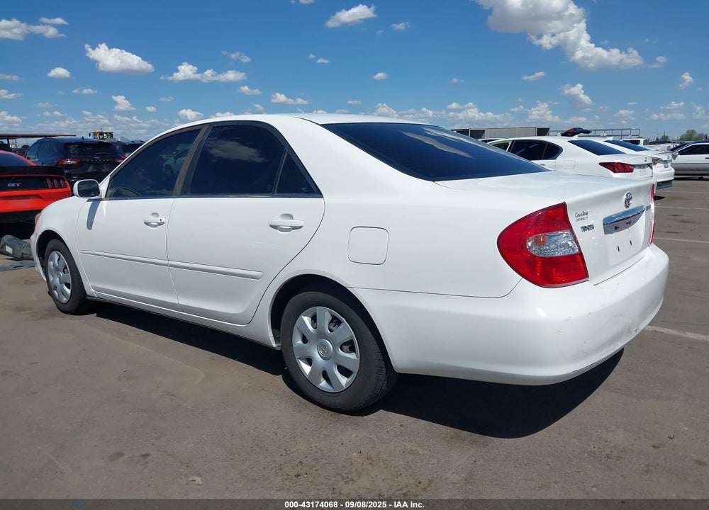 2004 TOYOTA CAMRY LE VIN: JTDBE32K240272050