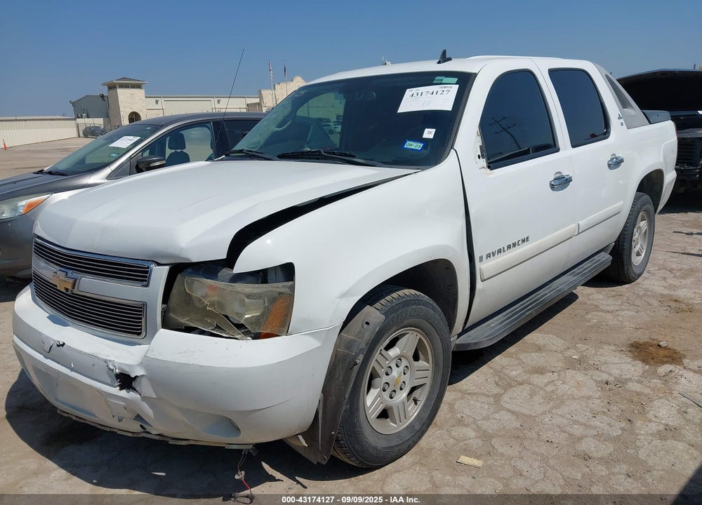 2008 CHEVROLET AVALANCHE 1500 LS VIN: 3GNEC12008G258839