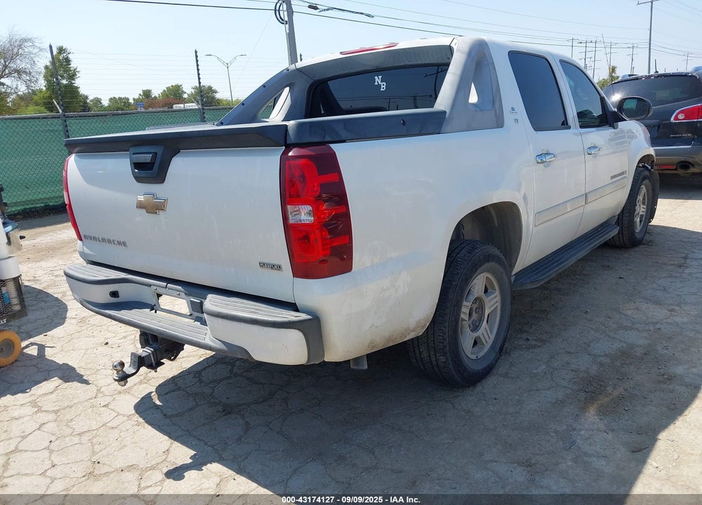 2008 CHEVROLET AVALANCHE 1500 LS VIN: 3GNEC12008G258839