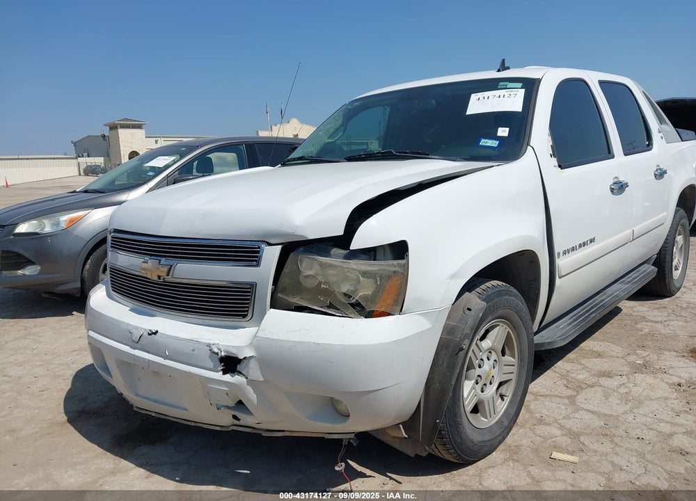 2008 CHEVROLET AVALANCHE 1500 LS VIN: 3GNEC12008G258839