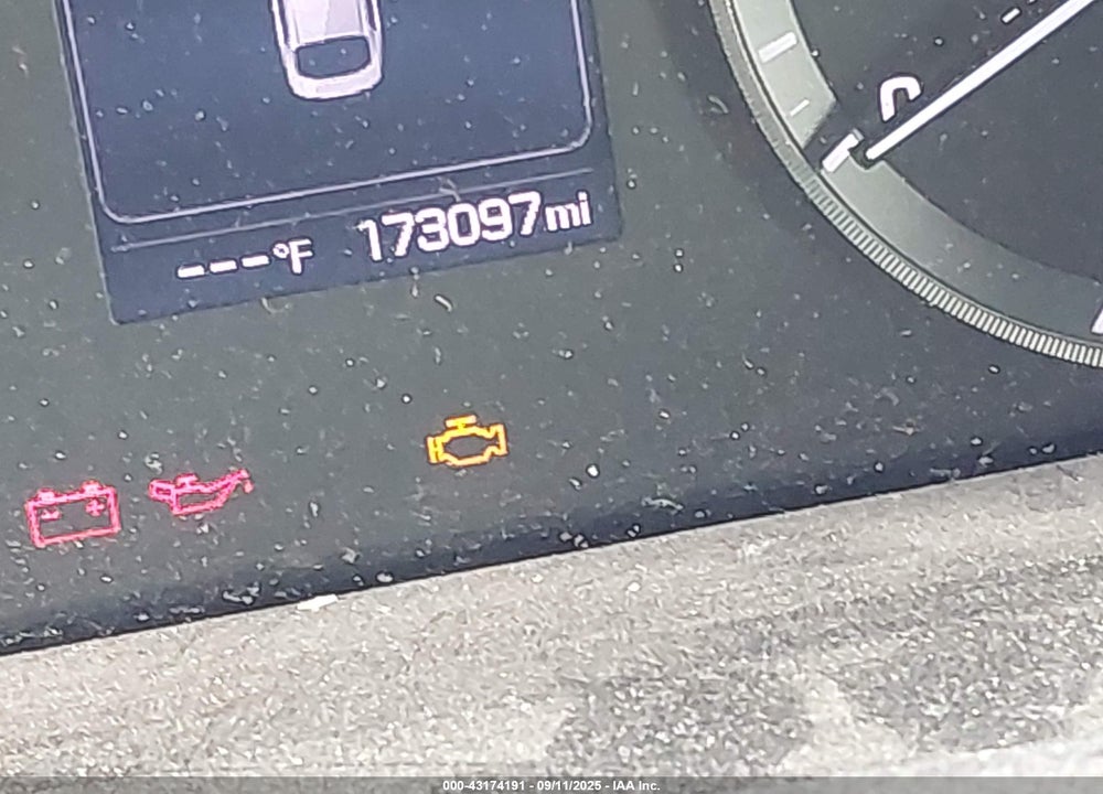 2017 HYUNDAI SONATA VIN: 5NPE24AF2HH531757