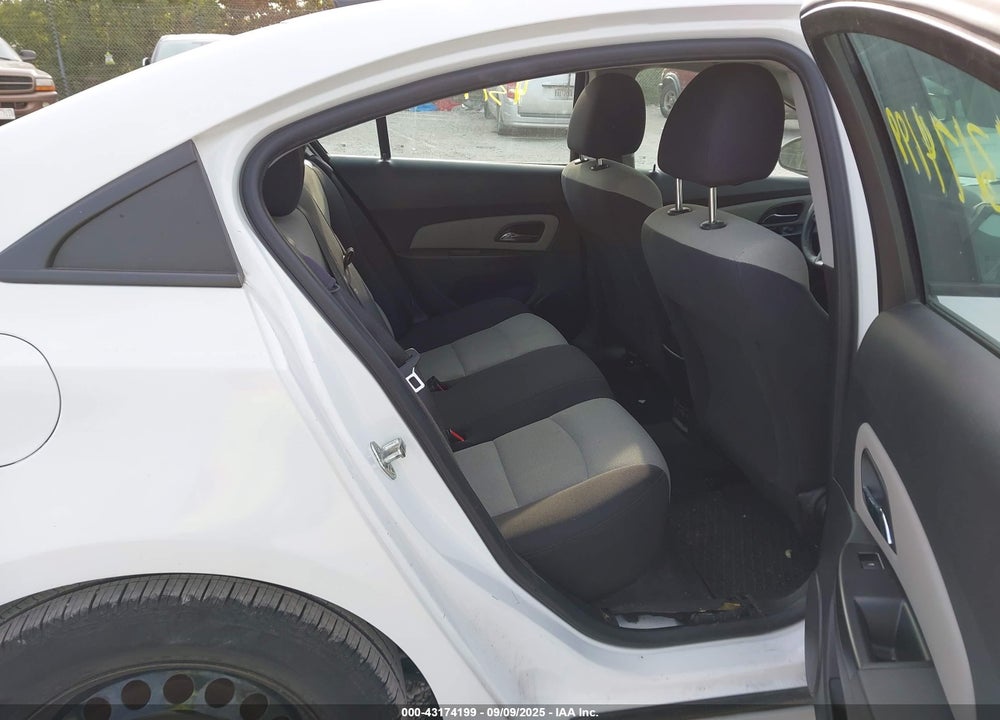 2014 CHEVROLET CRUZE VIN: 1G1PA5SH7E7182881