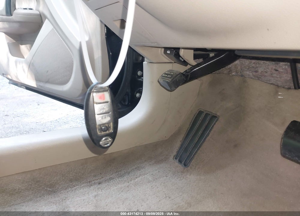 2013 NISSAN MAXIMA VIN: 1N4AA5AP3DC800389