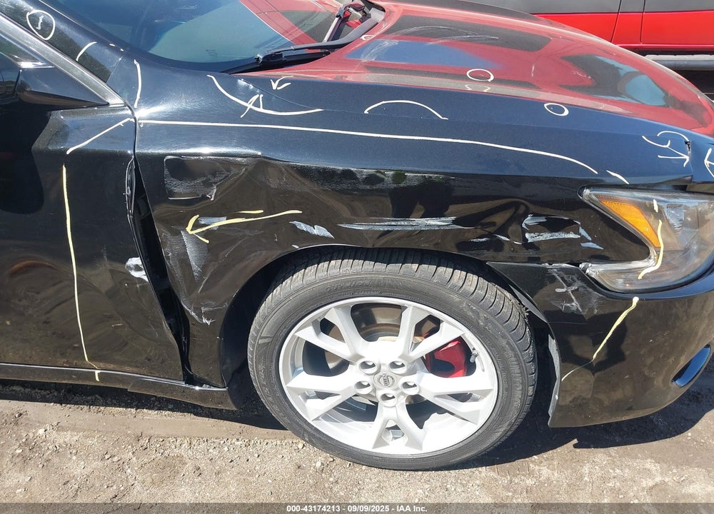 2013 NISSAN MAXIMA VIN: 1N4AA5AP3DC800389