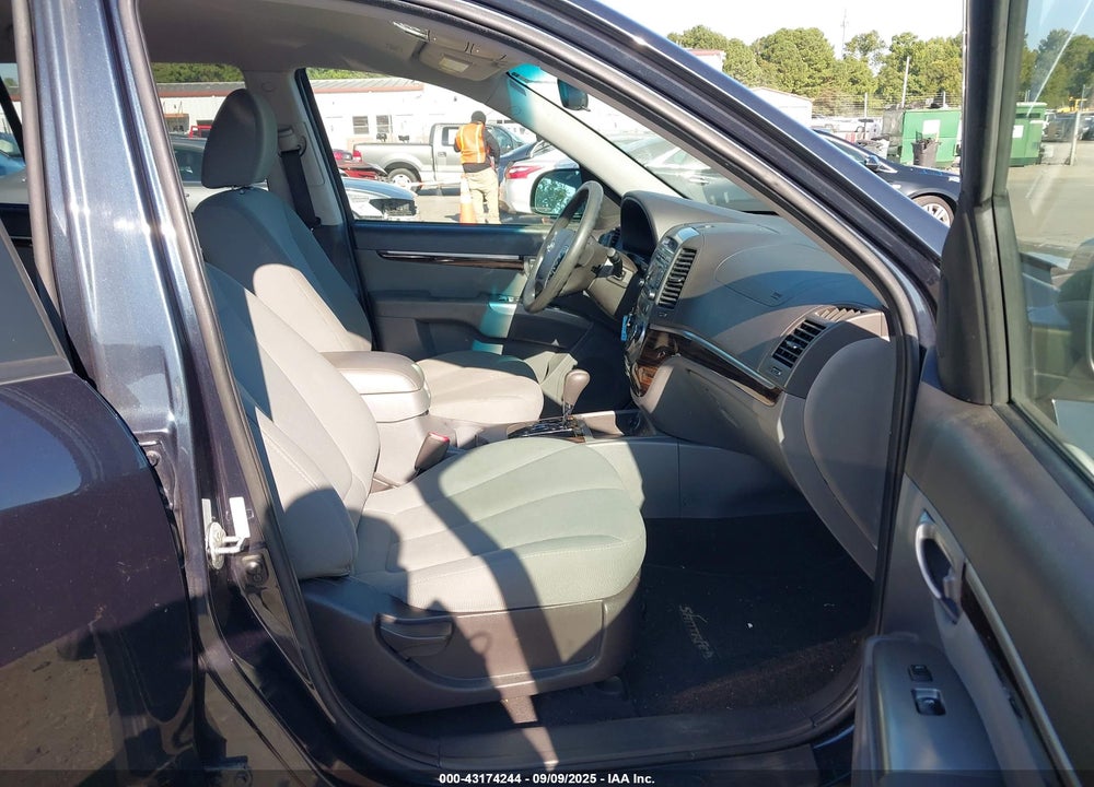 2012 HYUNDAI SANTA FE GLS VIN: 5XYZGDAB4CG125334
