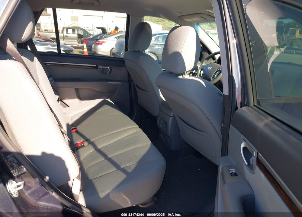 2012 HYUNDAI SANTA FE GLS VIN: 5XYZGDAB4CG125334