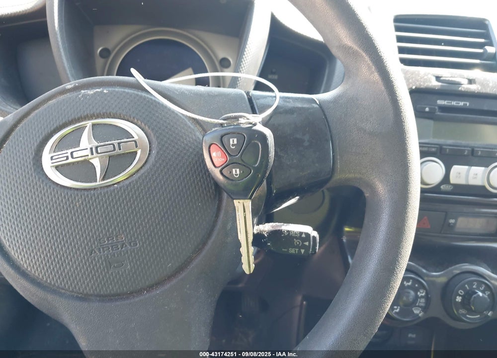 2009 SCION XD VIN: JTKKU10459J038863