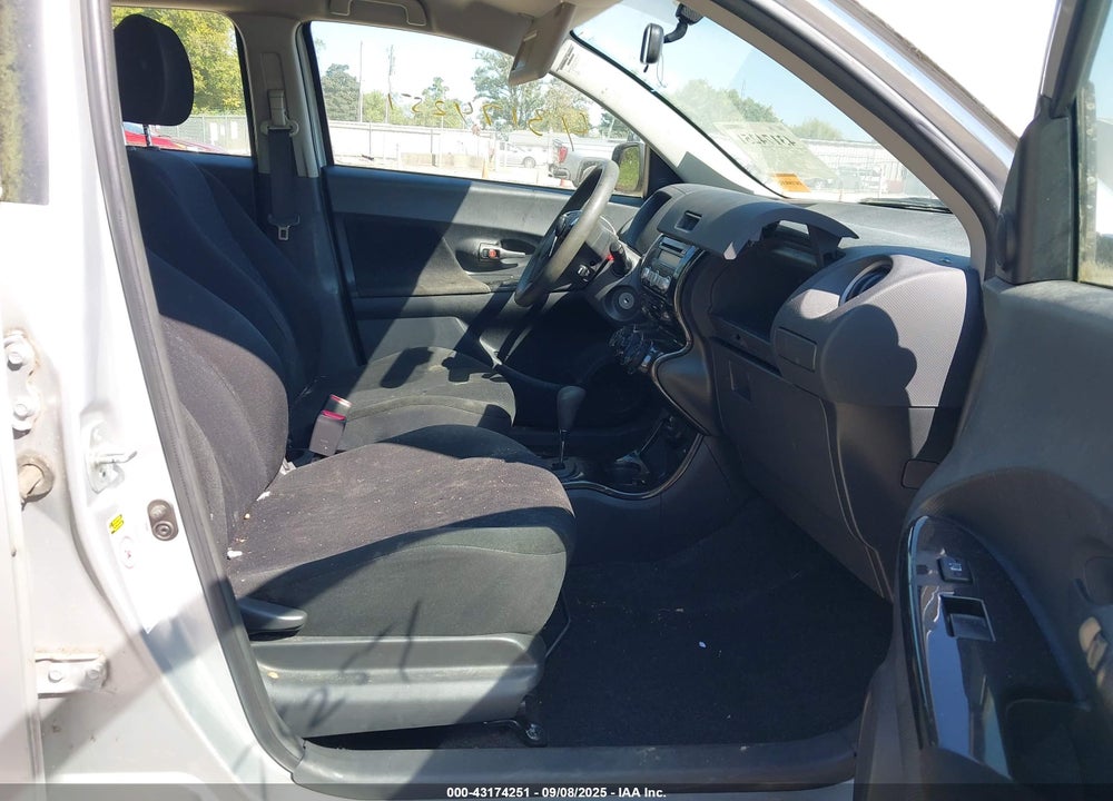 2009 SCION XD VIN: JTKKU10459J038863