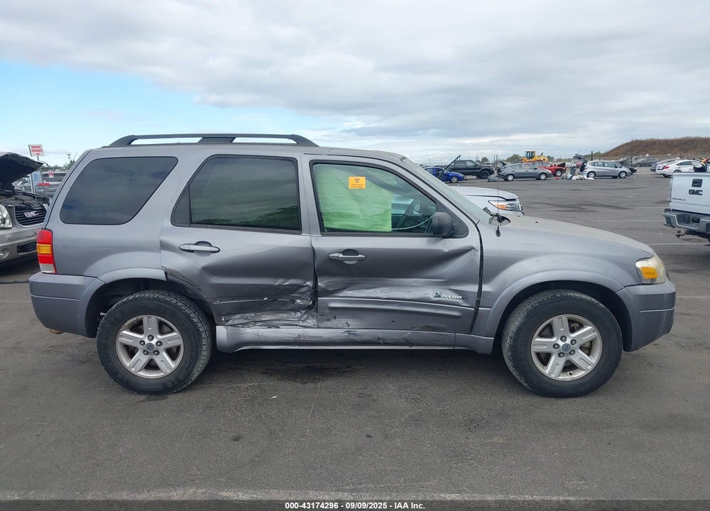 2007 FORD ESCAPE HYBRID VIN: 1FMCU59H27KA67197
