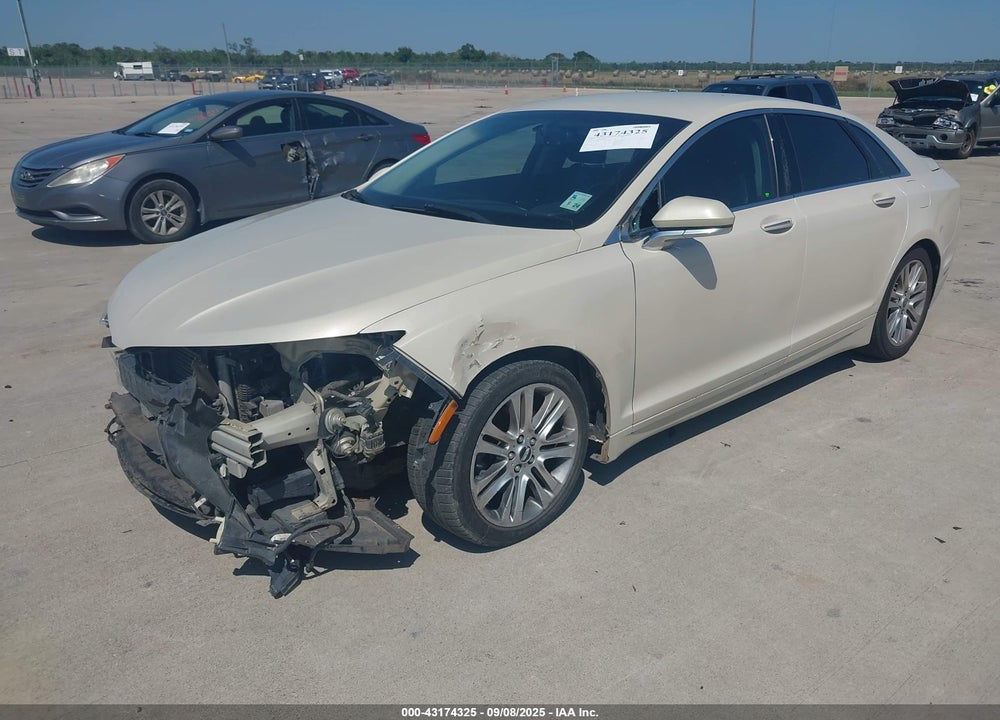 2014 LINCOLN MKZ VIN: 3LN6L2GK5ER807525