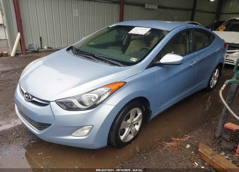 2013 HYUNDAI ELANTRA VIN: KMHDH4AE6DU626738