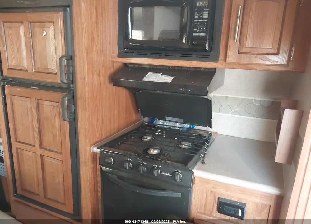 2013 FOREST RIVER ROCKWOOD ULTRA LITE VIN: 4X4FRLD24D1850057