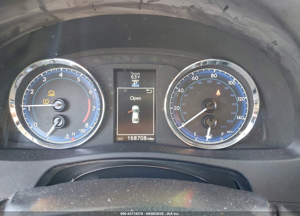 2017 TOYOTA COROLLA VIN: 2T1BURHE6HC955212