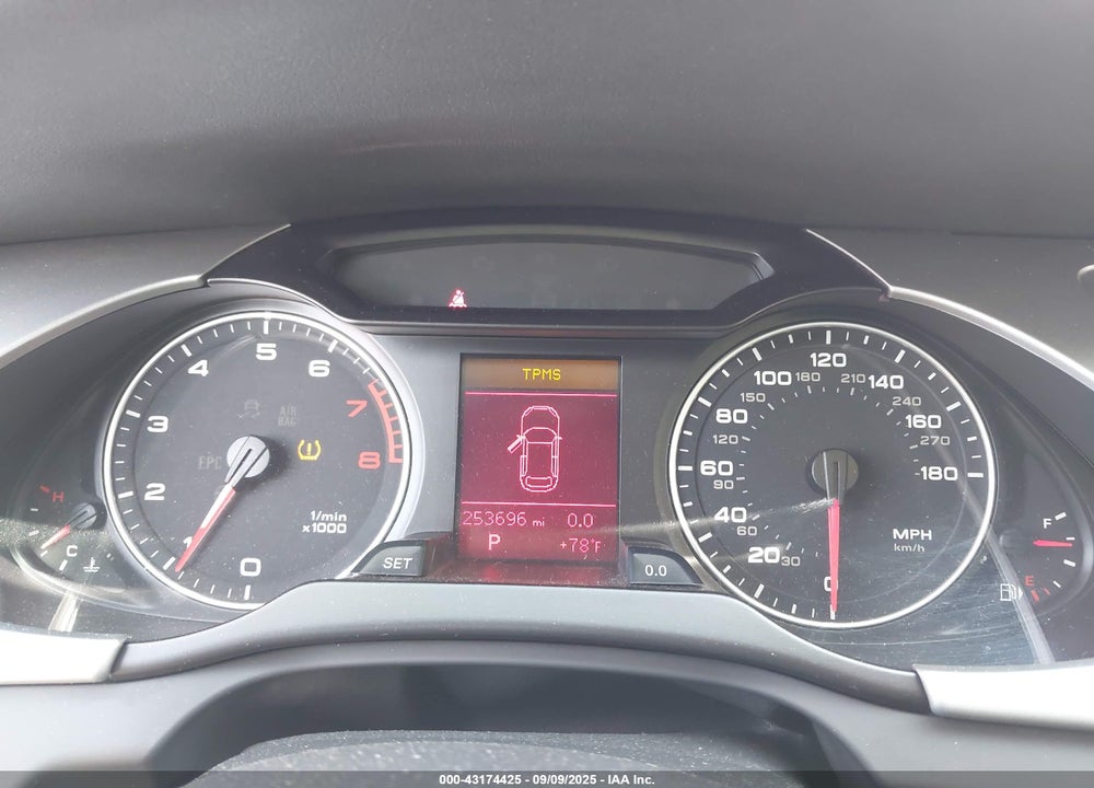2009 AUDI A4 VIN: WAUGF78K29A098562