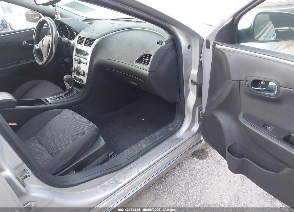2011 CHEVROLET MALIBU VIN: 1G1ZC5E13BF298890
