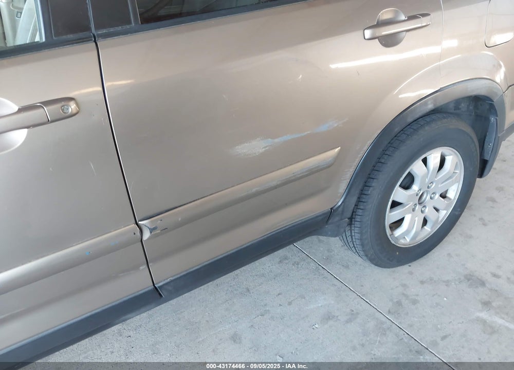 2006 HONDA CR-V VIN: JHLRD78996C014710