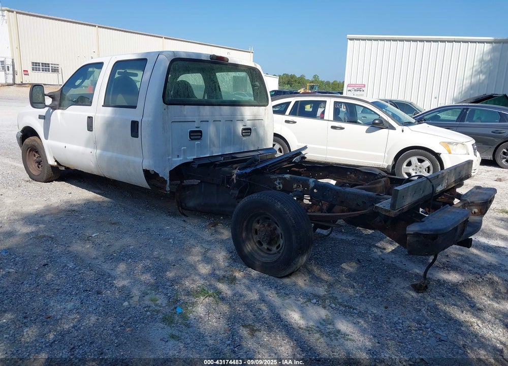 2004 FORD F-350 LARIAT/XL/XLT VIN: 1FTSW30L14ED45842