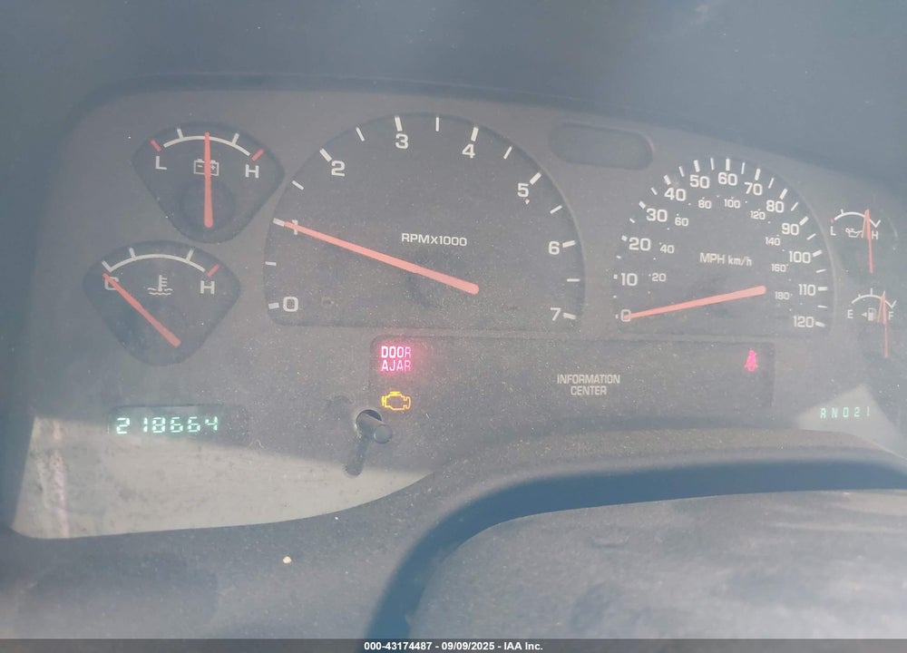 2004 DODGE DAKOTA SPORT/SXT VIN: 1D7HL38K74S739061