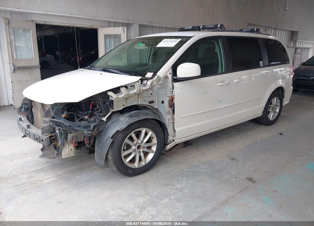 2013 DODGE GRAND CARAVAN SXT VIN: 2C4RDGCG0DR585462