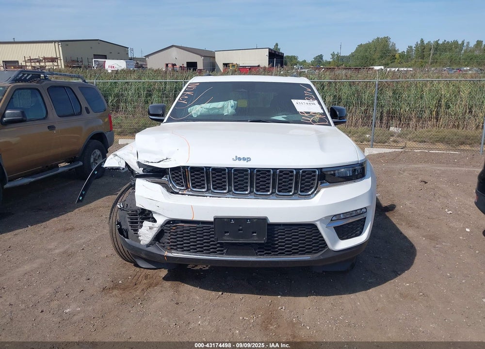 2025 JEEP GRAND CHEROKEE 4XE VIN: 1C4RJYB64S8700144
