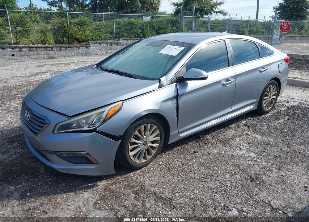 2015 HYUNDAI SONATA VIN: 5NPE34AF5FH171152