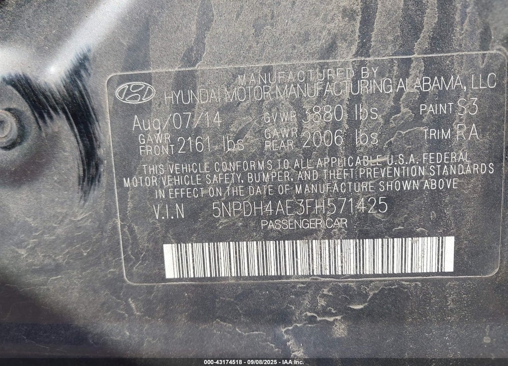 2015 HYUNDAI ELANTRA VIN: 5NPDH4AE3FH571425