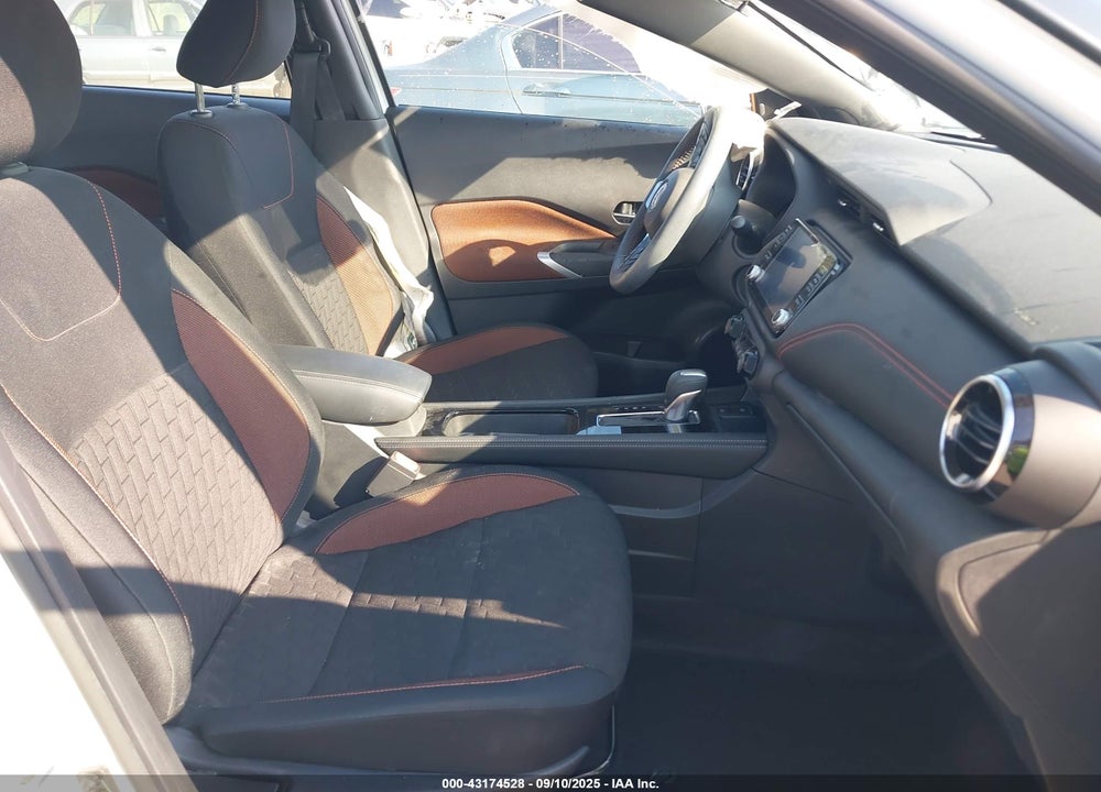 2023 NISSAN KICKS VIN: 3N1CP5DVXPL564685