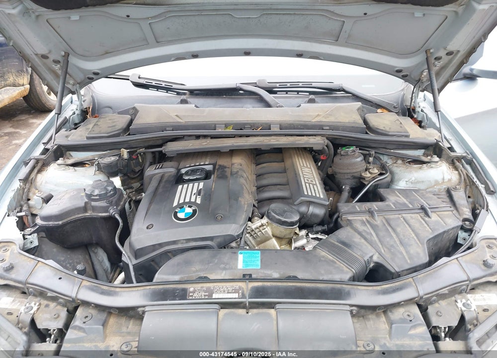 2007 BMW 328I VIN: WBAVA33547KX73111