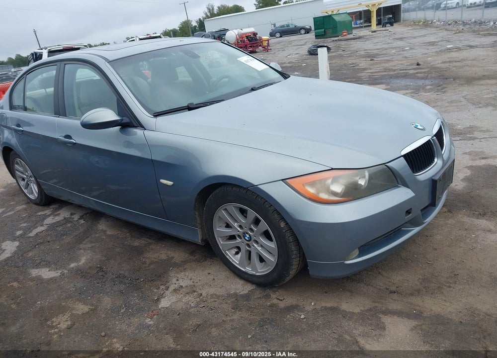 2007 BMW 328I VIN: WBAVA33547KX73111