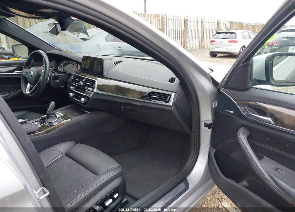 2018 BMW 5 SERIES VIN: WBAJE7C55JWC56820