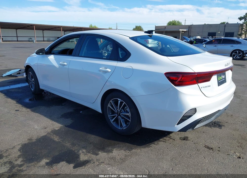 2023 KIA FORTE VIN: 3KPF24AD4PE675719