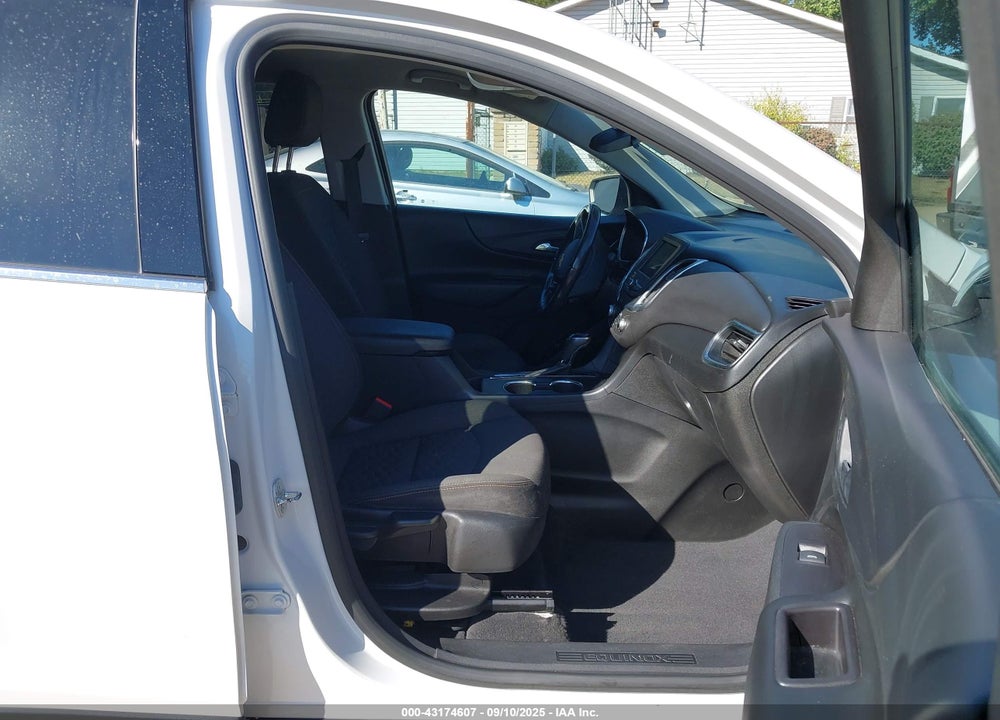 2019 CHEVROLET EQUINOX LT VIN: 2GNAXVEXXK6222579