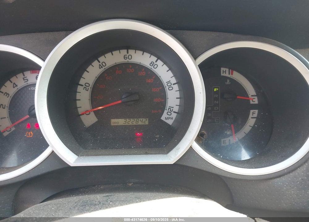 2014 TOYOTA TACOMA VIN: 3TMLU4EN7EM160197
