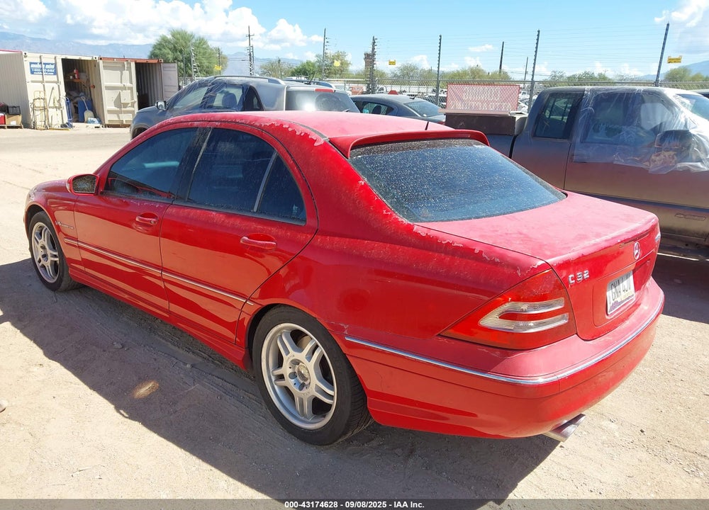 2002 MERCEDES-BENZ C 32 AMG VIN: WDBRF65J32F194077