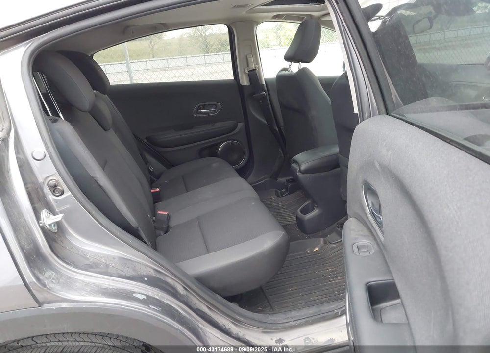 2021 HONDA HR-V VIN: 3CZRU6H51MM734626