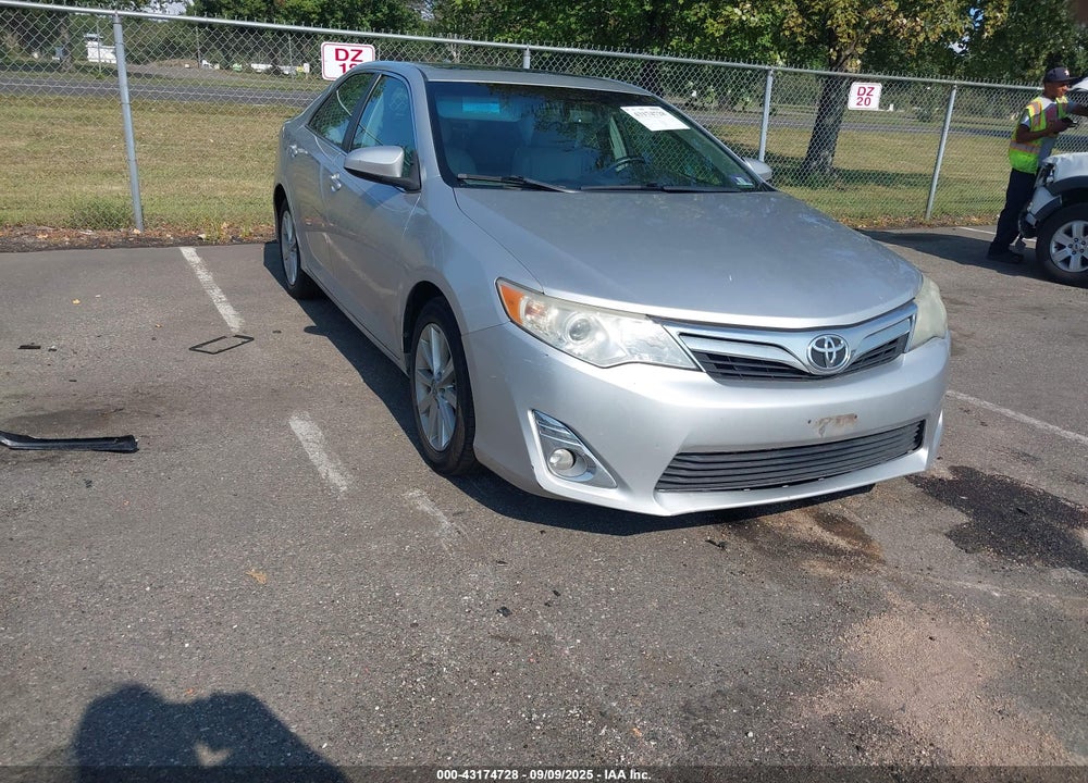 2014 TOYOTA CAMRY XLE V6 VIN: 4T1BK1FK1EU539983