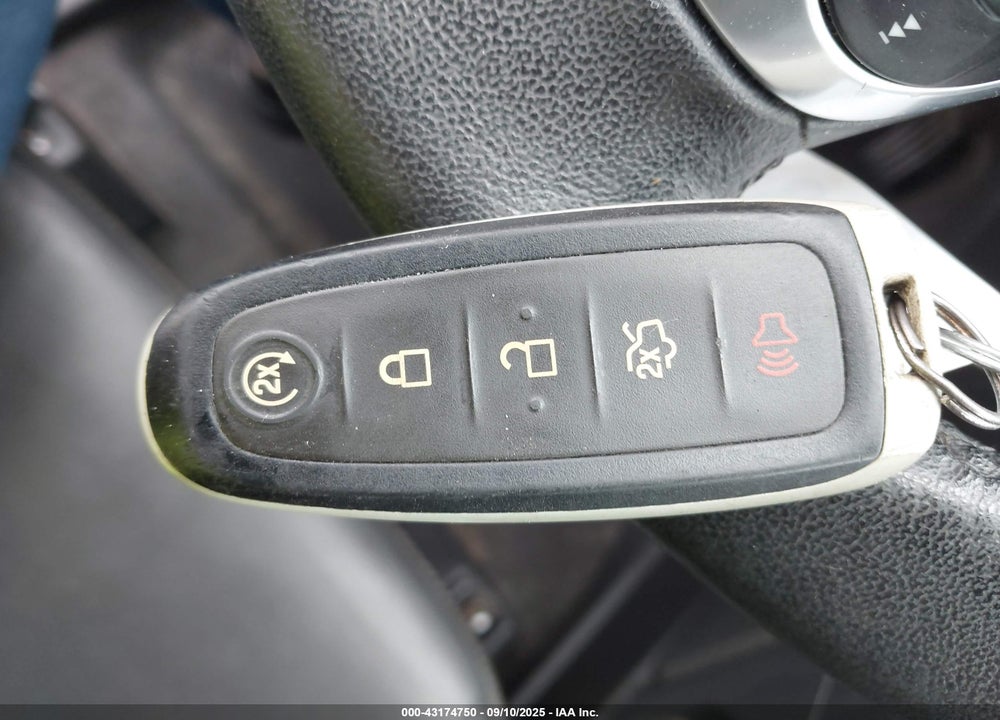 2014 FORD ESCAPE TITANIUM VIN: 1FMCU9J90EUB37096