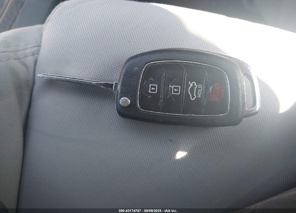 2017 HYUNDAI SONATA VIN: 5NPE34AF9HH454513