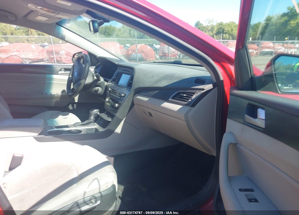 2017 HYUNDAI SONATA VIN: 5NPE34AF9HH454513