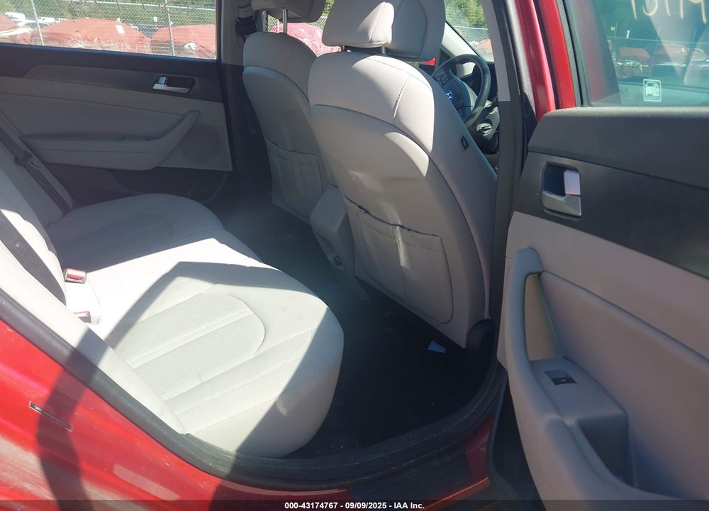 2017 HYUNDAI SONATA VIN: 5NPE34AF9HH454513