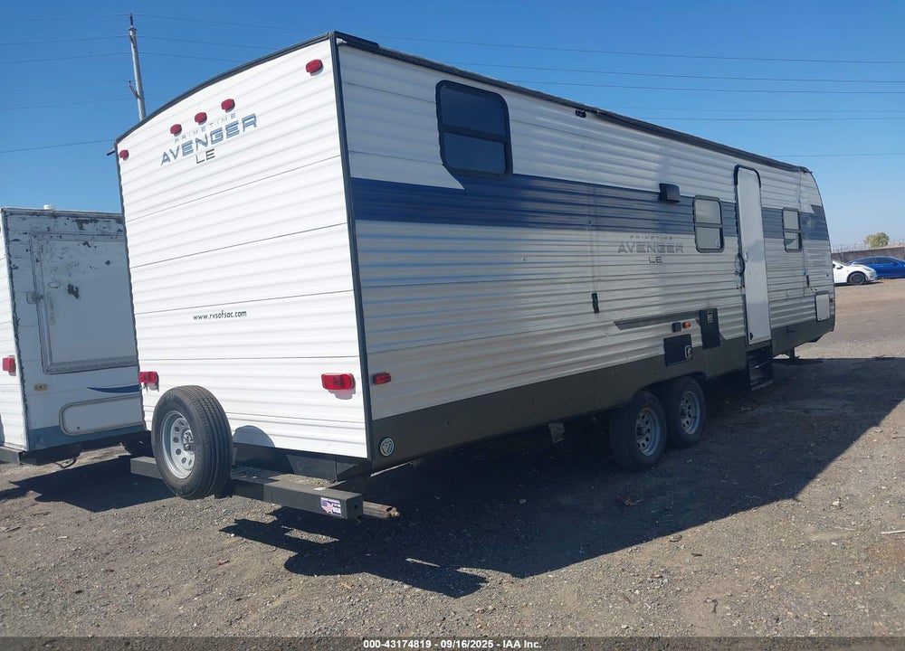 2022 FOREST RIVER PRIMETIME AVENGER VIN: 5ZT2AVRB1NB931933