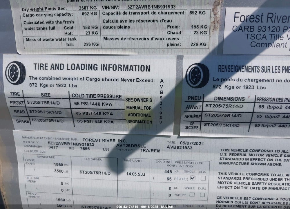 2022 FOREST RIVER PRIMETIME AVENGER VIN: 5ZT2AVRB1NB931933