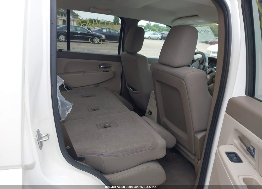2009 JEEP LIBERTY VIN: 1J8GP28K69W535204