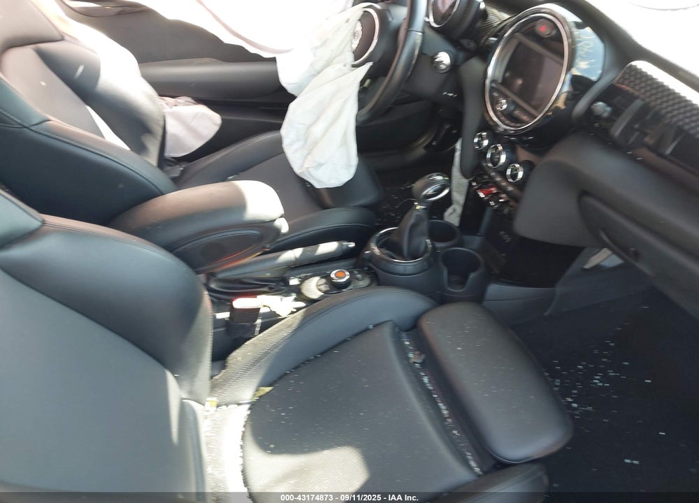 2014 MINI HARDTOP VIN: WMWXM7C52ET987495