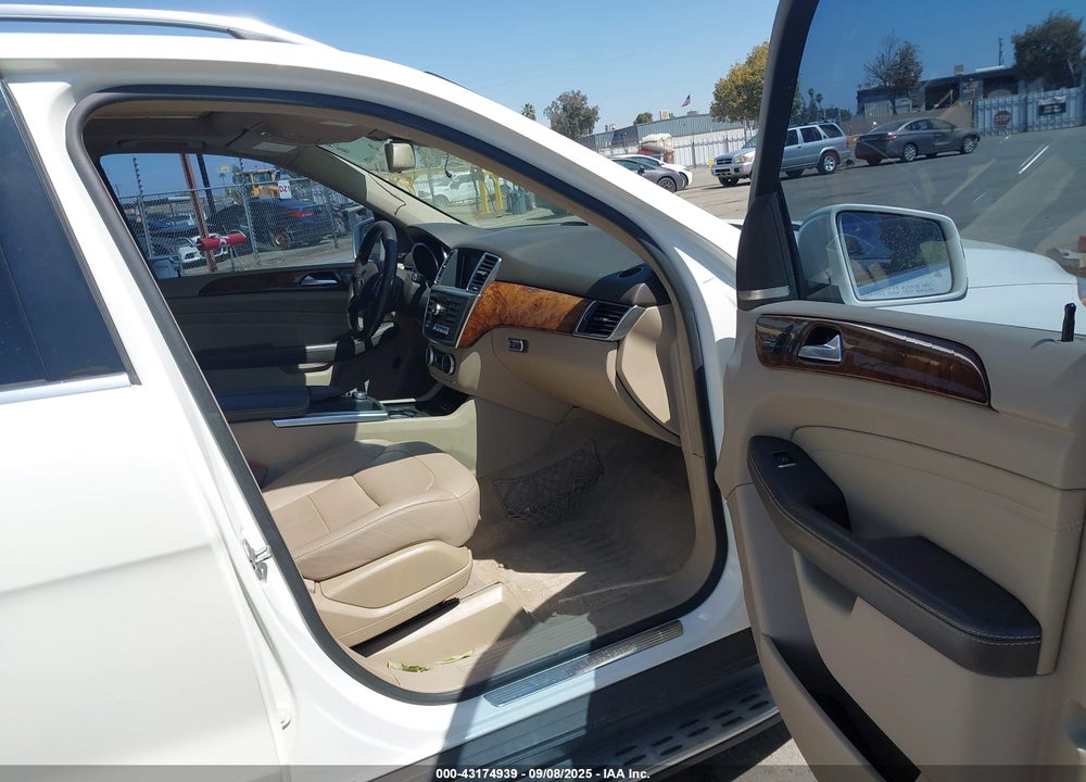 2015 MERCEDES-BENZ ML-CLASS VIN: 4JGDA0EBXFA479857