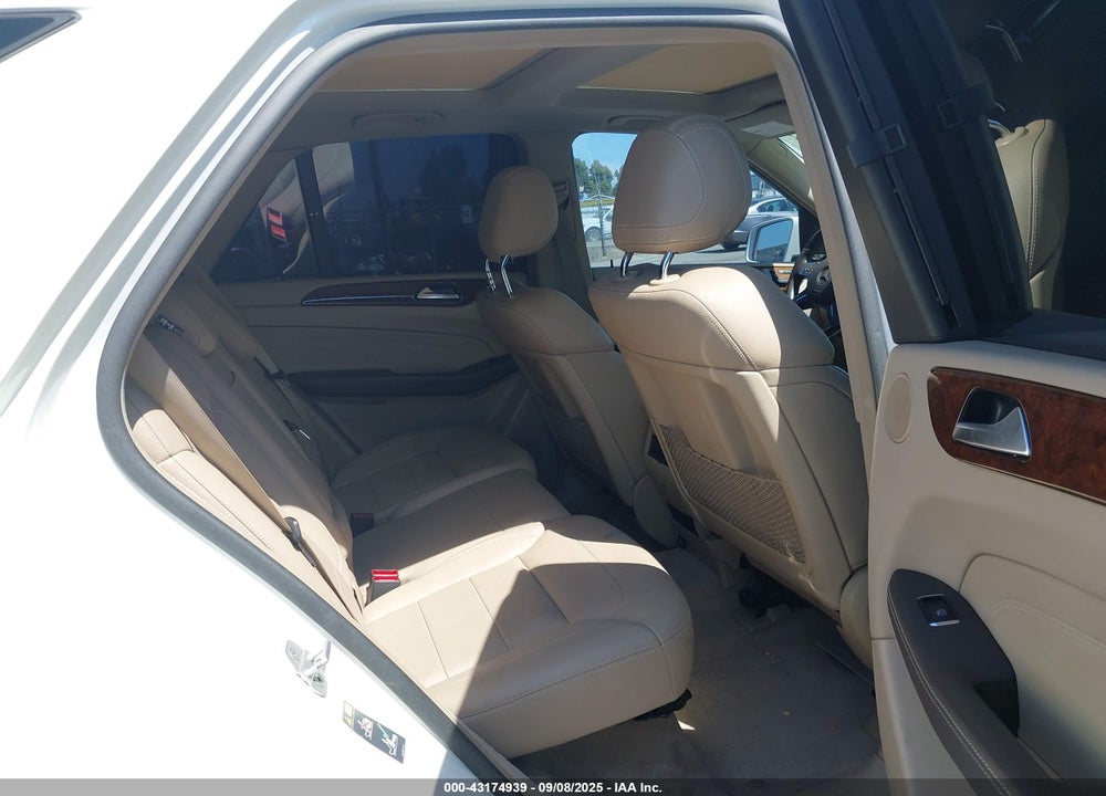 2015 MERCEDES-BENZ ML-CLASS VIN: 4JGDA0EBXFA479857