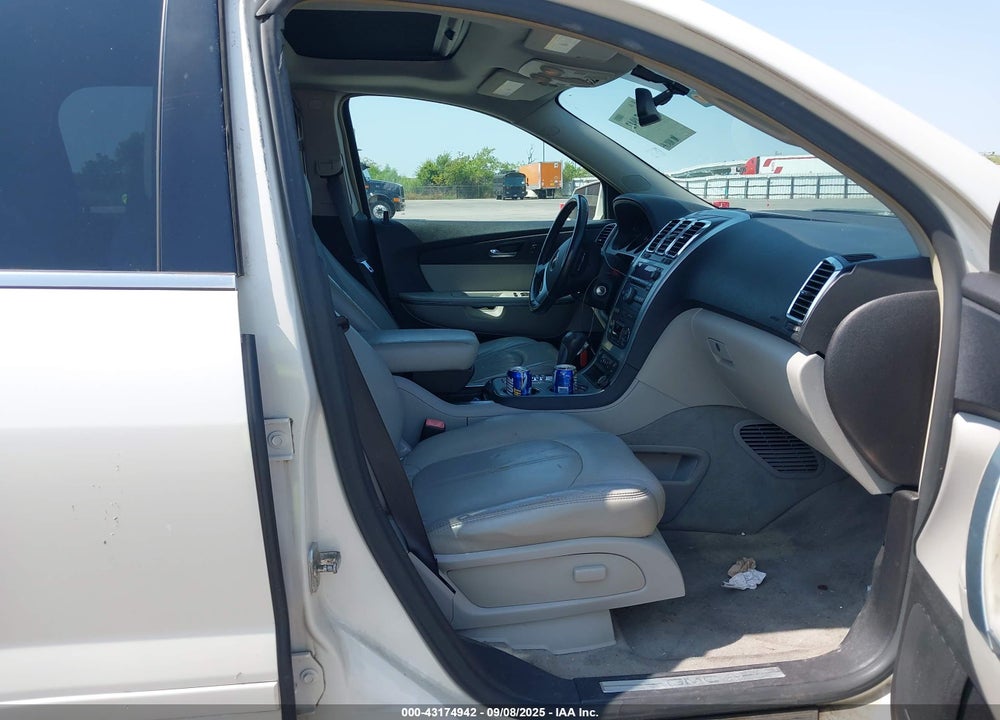 2008 GMC ACADIA SLT-1 VIN: 1GKER23708J123887