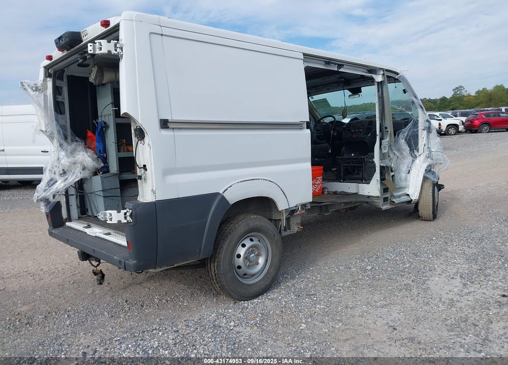 2017 RAM PROMASTER 1500 LOW ROOF 136 WB VIN: 3C6TRVAG4HE540666