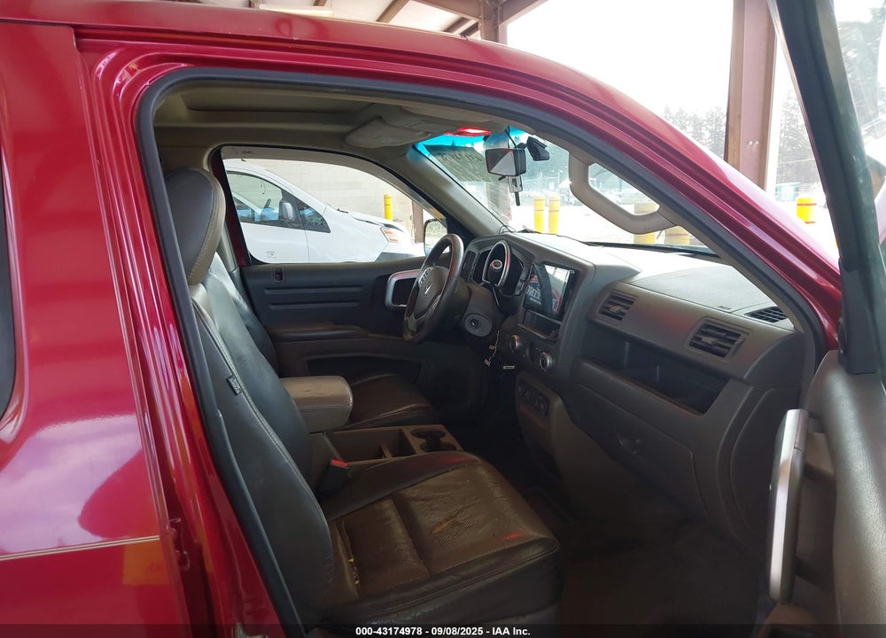 2006 HONDA RIDGELINE RTL VIN: 2HJYK16526H559720